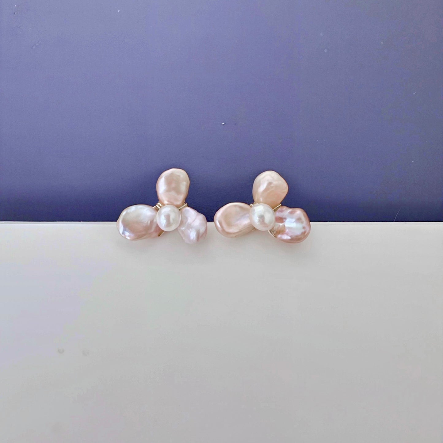 Trillium Coral Pearl Stud Earring