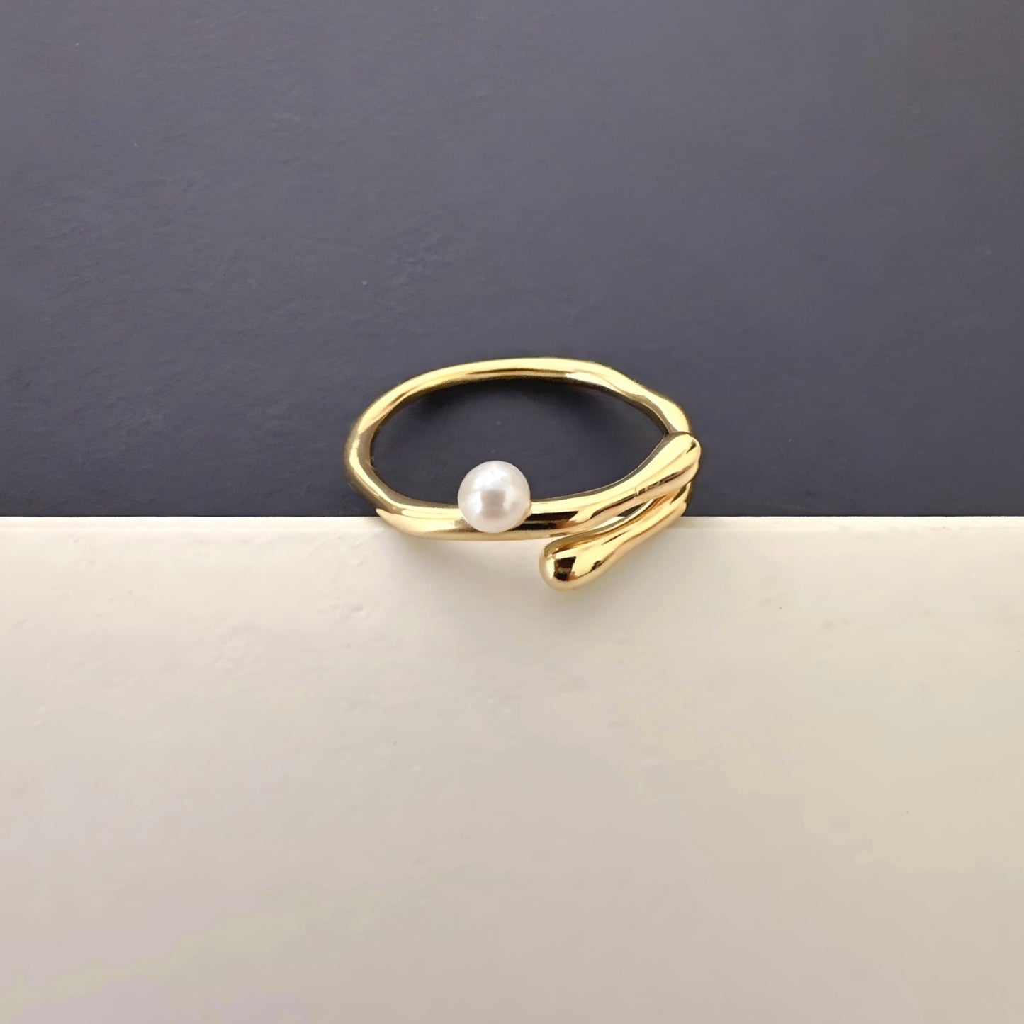 Adjustable Pearl Ring