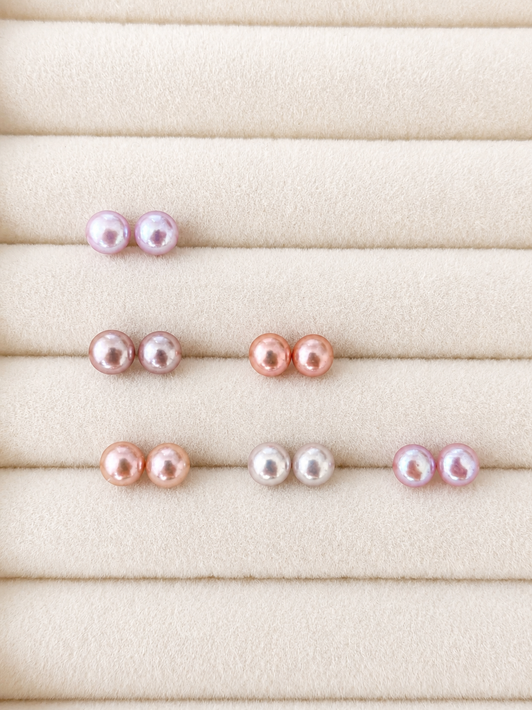 Mystery Pearl Stud Earrings 6-6.5mm