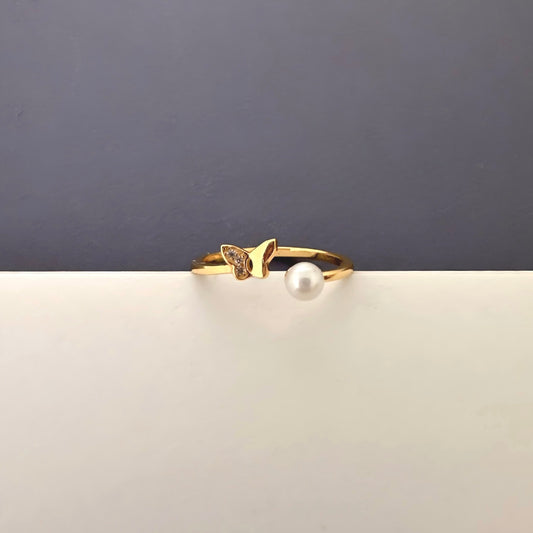 Dainty Butterfly Pearl Ring